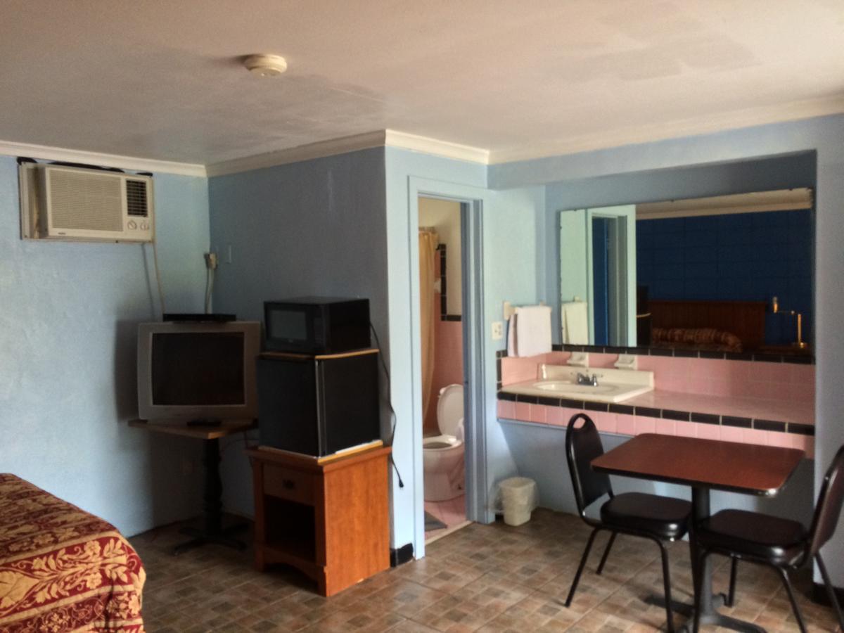 Holiday Terrace Motel Hilliard Exterior foto